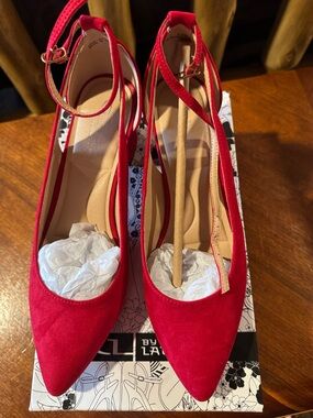 Laundry By Shelli Segal Red Block Heel Slingback Pumps